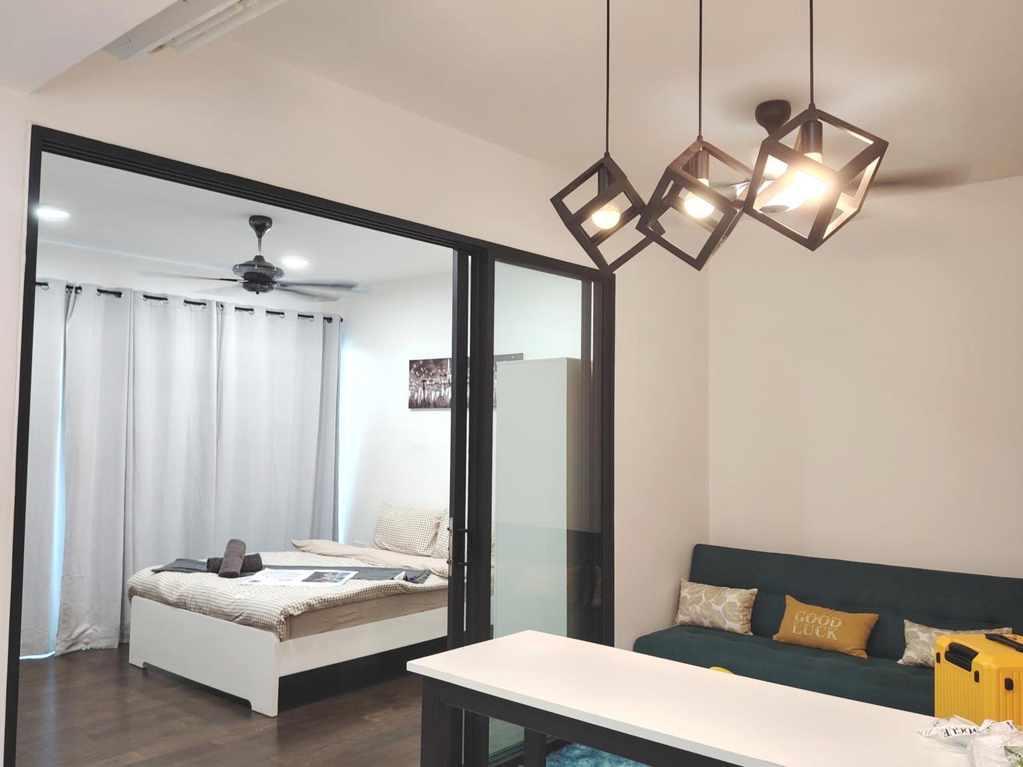 Almas Suites Poolview Netflix 100Mbps Bystay Nusajaya  Exterior foto